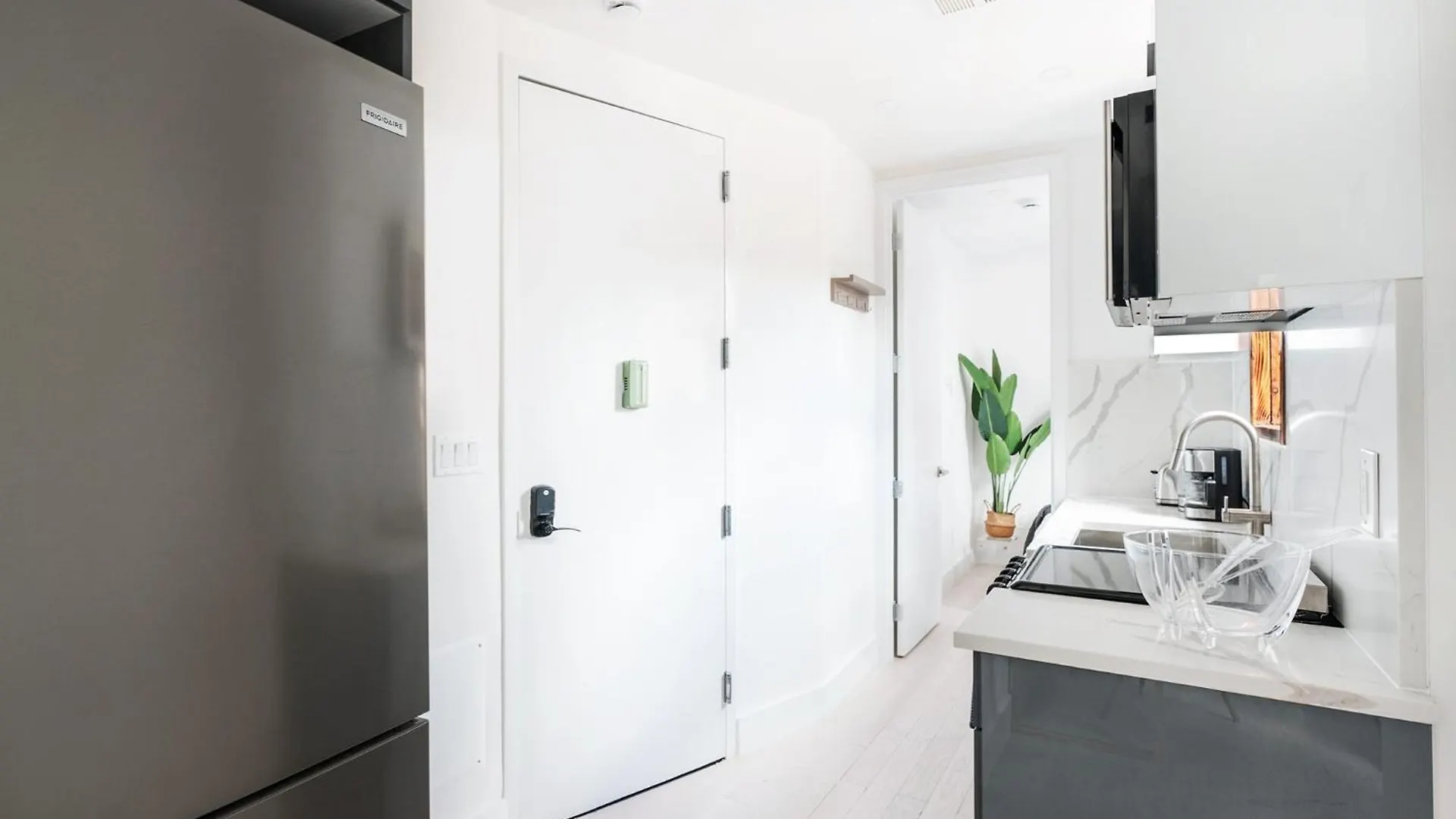 48-4Fe 2Br Prime Midtown West Apartman New York Amerikai Egyesült Államok